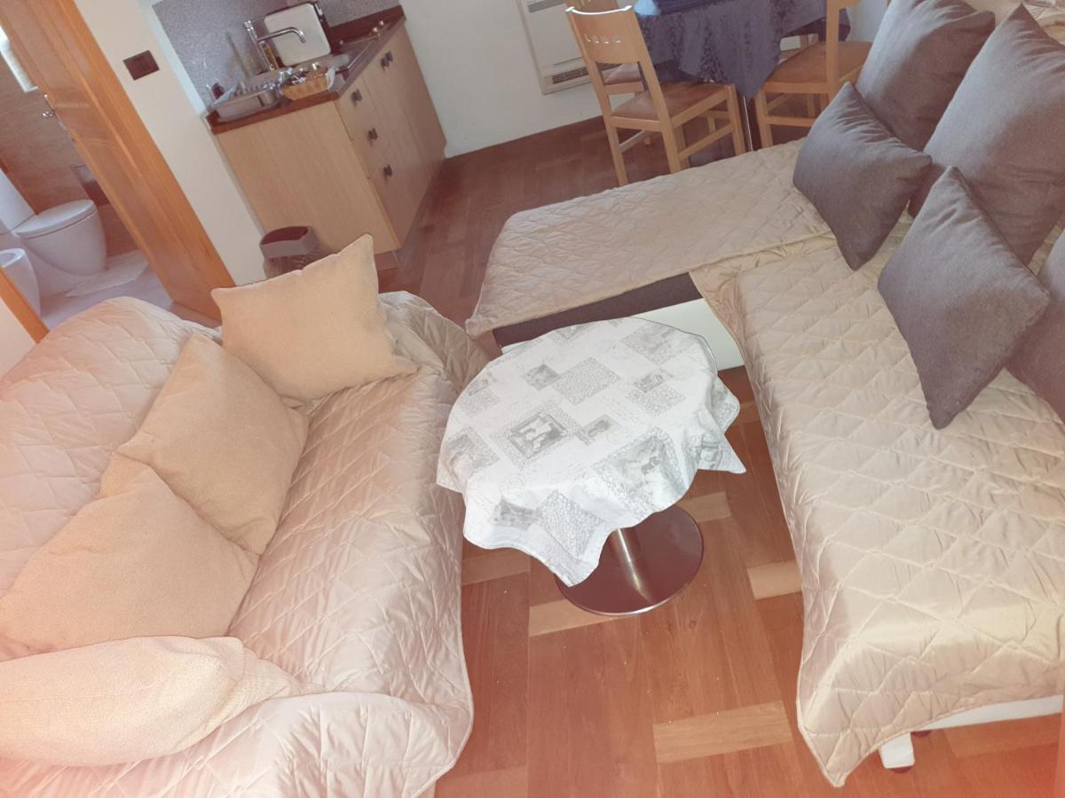 Smartno Apartmaji Sobe Josko Buitenkant foto